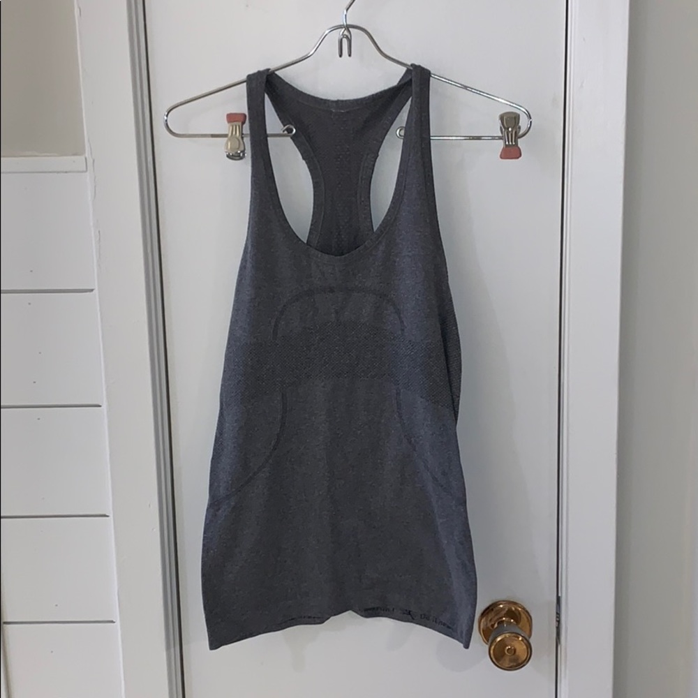 lululemon Swiftly Racerback, size 4